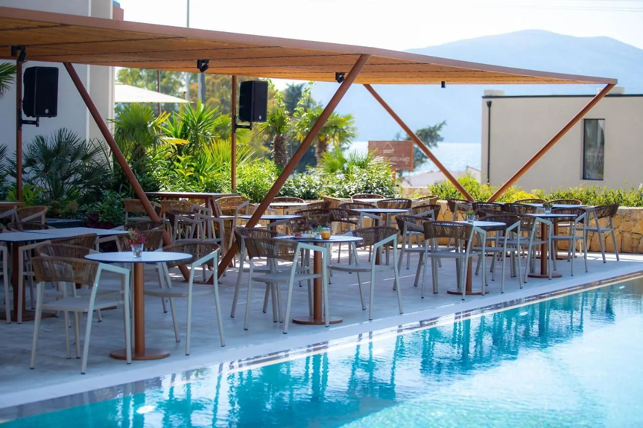 Hotel Olympia Touristic Village Radhime