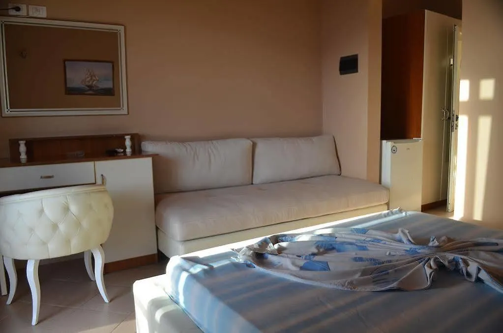****  Hotel Olympia Touristic Village Radhime Albania